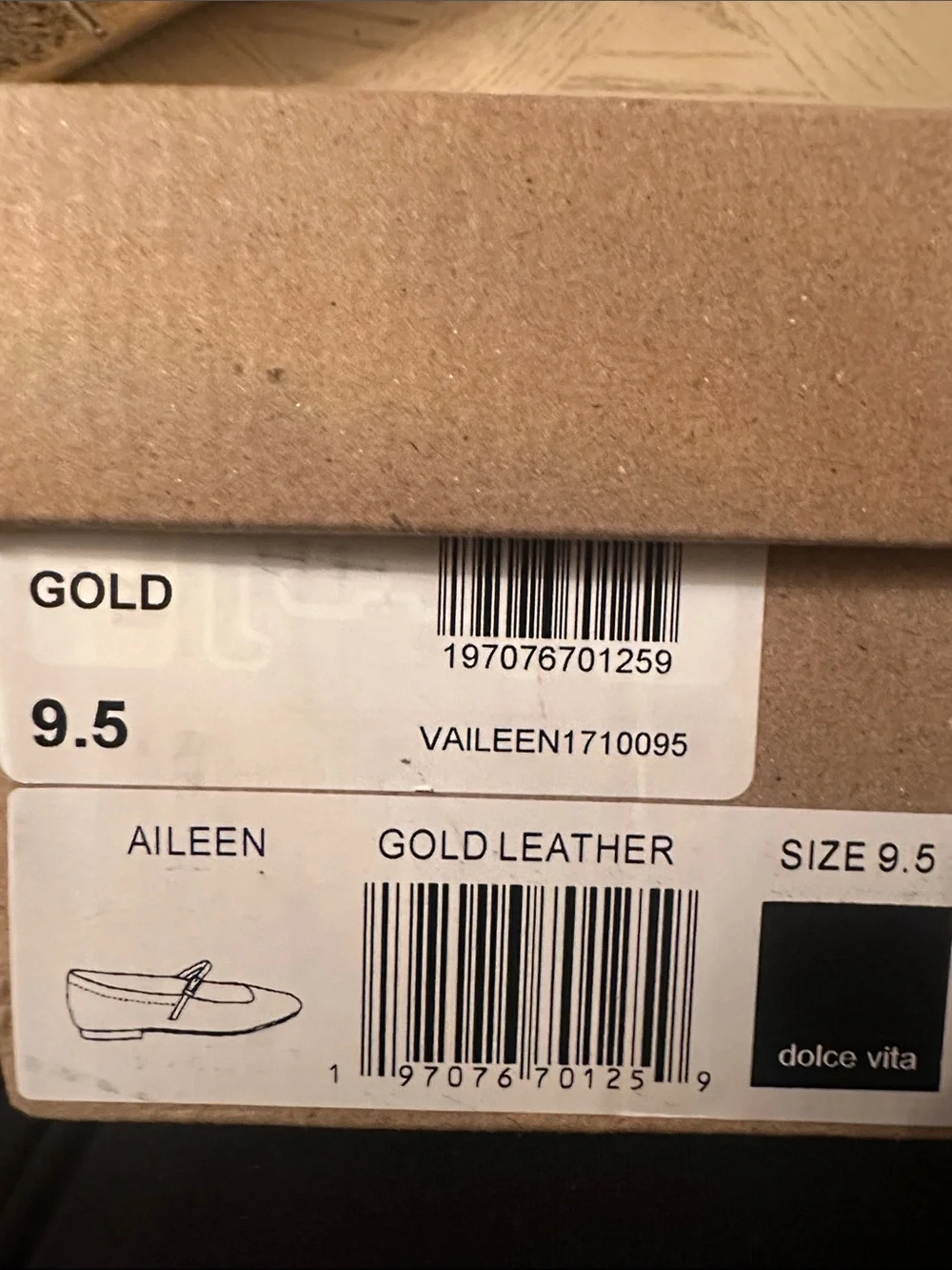 Beautiful Metallic Gold Mary Jane Flat